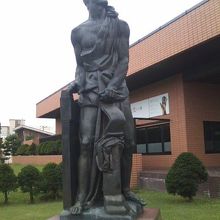 「雄弁」の様子