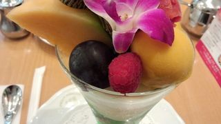 東京☆暑い日にぴったりの夏パフェ