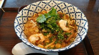 辛さ控えめなトムヤムラーメン