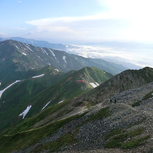 五竜岳登り中に振り返って