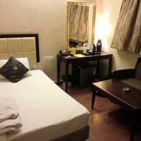 一見キレイだけど、クッションが臭いすぎました。。。