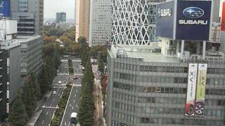 地味ながら半世紀の間、西口の顔でした。