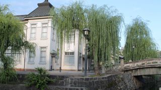 昔は村役場、今は観光案内所 大正ロマン