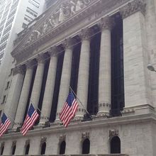 昔は大きく星条旗が掲げられていた