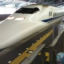 ホームドアがあり子どもも安全です