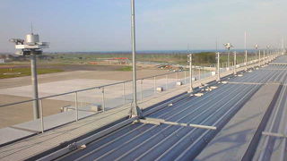 お見送りにちょうどいい展望デッキが気持ちよかったです