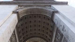 暗くなると気をつけないと