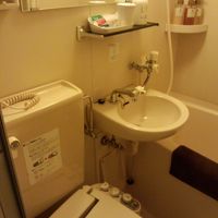 ユニットバスも狭いです