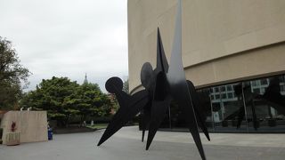 気軽にみられる彫刻