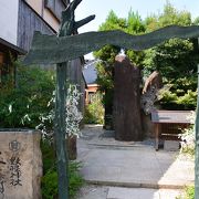 小さな神社