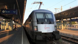 オーストリア国鉄の技術が詰まった列車「レイルジェット」
