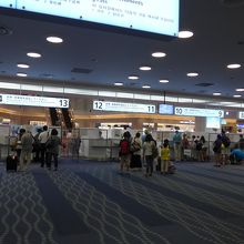 出国手続き　混んではいないです