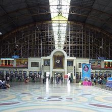 バンコクのターミナル駅。ファランボーン駅。