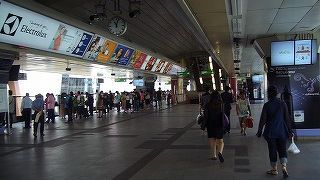 バンコクで一番の繁華街を抱える主要駅