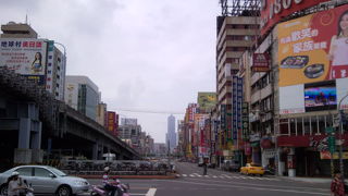 新幹線なし、バスターミナルあり