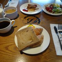 朝食は３階のボナペティ♪