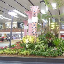 空港内　帰国の途です