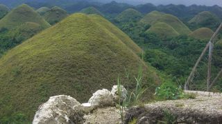 展望台には地震の爪痕が未だ残る