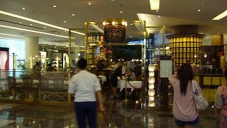 エンポリアム1階にあるカフェ