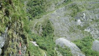 壮大な渓谷です