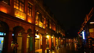 古い街並みを堪能できます。