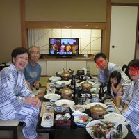 部屋での夕食です。