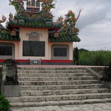 中国風なお墓です