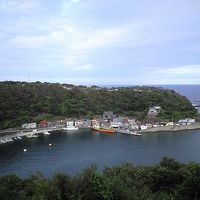 リゾートインからは景色は見えません。5分の眺望所からの波浮港