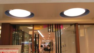 美味しいレストランやカフェが揃っています