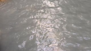 温泉街は、硫黄の匂い