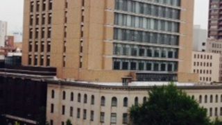 低層階は保存した。