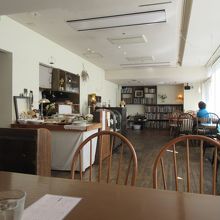シアターキノ併設のカフェ