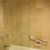 仕切りが小さいので、使い勝手悪くて残念