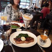 ニューヨークで絶品のステーキとワイン・マディソン ヴァイン