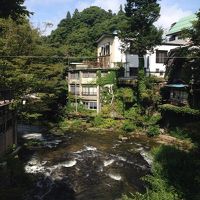 すぐそばに川があります