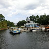 ダウンタウン・ディズニー行きのボート乗り場