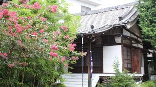 山手七福神の寿老人と福禄寿を祀っている