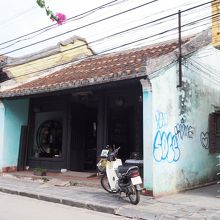 ヴィンフン１の並びにあり。