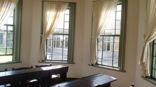 特に婦人閲覧室が素敵です