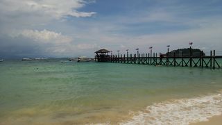 海を見ながらのんびりできます