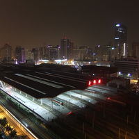 お部屋から上海駅を。