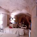 洞窟ホテル