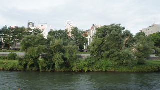 北上川両岸の景観のアクセント