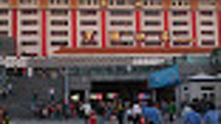 入国審査官の評価ボタンをおしましょう！