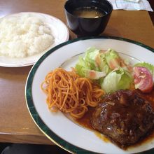 ハンバーグランチ