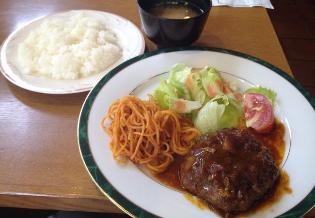 小倉駅北口の喫茶店です