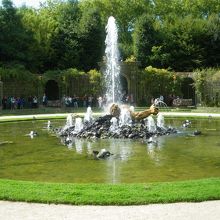 噴水してる時は音楽が流れています。