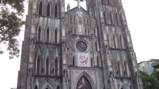 ステンドグラスが綺麗