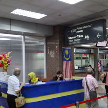 チケットカウンター