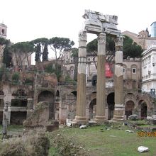 フォロ・ロマーノがよく見える